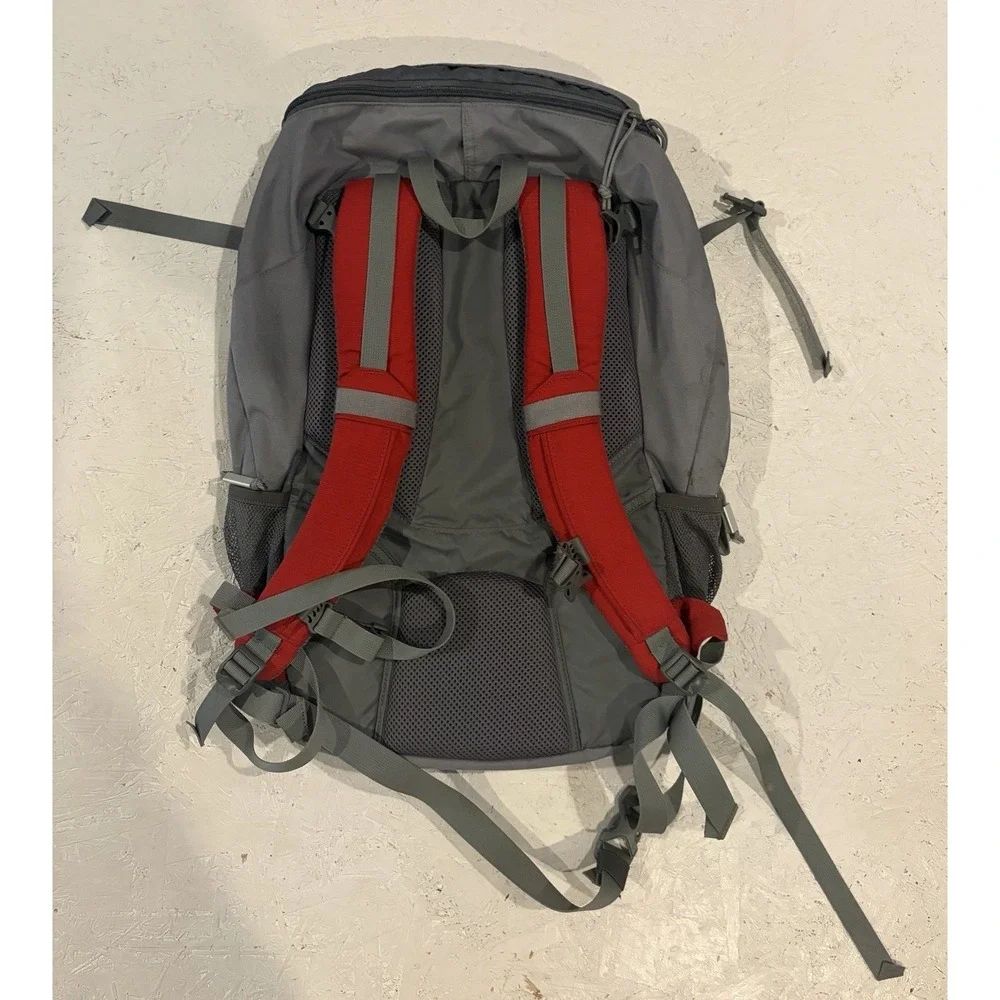 Kelty Shrike 32 Java Backpack Red Gray Hiking Outdoors Pockets Zippers